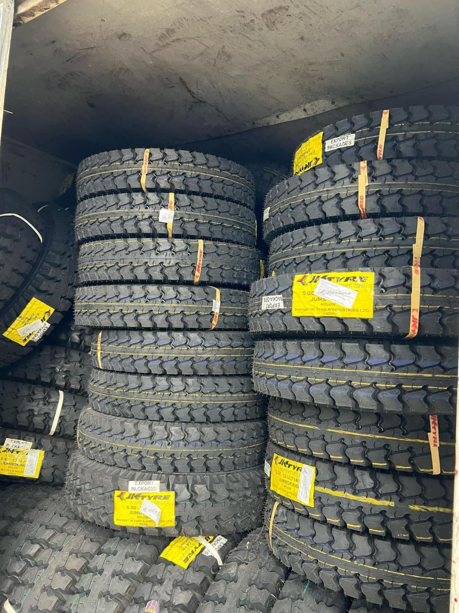 ĐẠI LÝ VỎ XE - LỐP XE Ô TÔ TẢI - CONTAINER UY TÍN TẠI CẢNG VICT